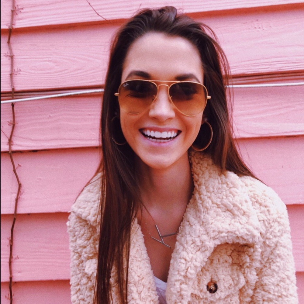 Meet your Posher, Kiley